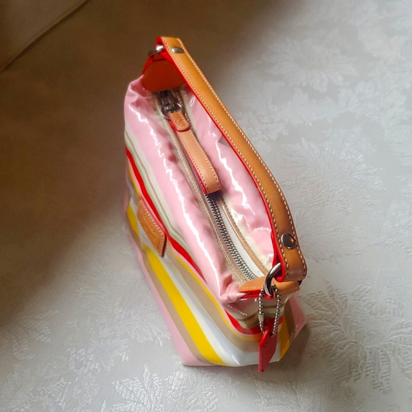 Mini Coach Bag - Picture 2 of 4